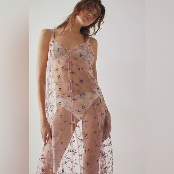 New Free People x Intimately Banu Embroidered Slip - Picture 1 of 8